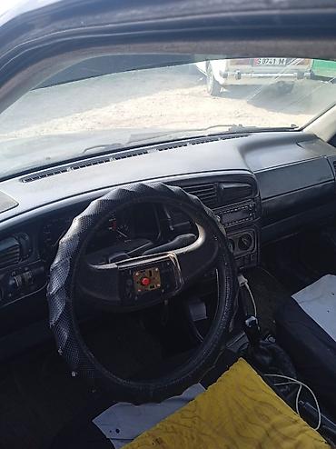 велтмейстер авто: Volkswagen Vento: 1994 г., 2 л, Механика, Бензин, Седан — 6