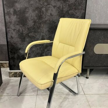 Ofis və oyun kresloları: Yeni, Təkərli, Qolları tənzimlənir, Dəri — 14