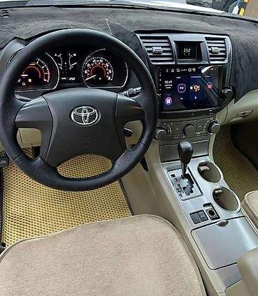 Toyota: Toyota Highlander: 2010 г., 3.5 л, Автомат, Газ, Внедорожник — 6