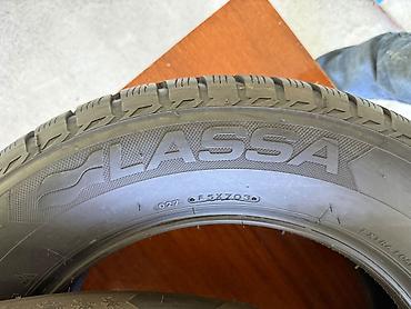 triangle teker: Yeni Şin Lassa 225 / 65 / R 17 — 2