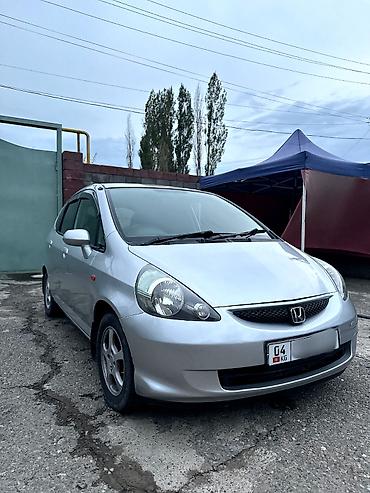 bud e9: Honda Fit: 2005 г., 1.3 л, Вариатор, Бензин, Хэтчбэк — 2