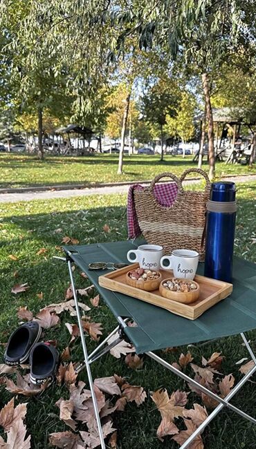 piknik ucun: Piknik, balıq, səyahət üçün qatlanan masa.
Hər rəngi mövcuddur