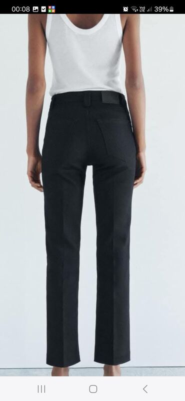 zara ženske pantalone: Crne Zara ženske farmerke 36, ravnog kroja sa klasičnim dizajnom