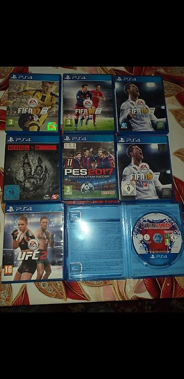 pes 18: PS4 oyun diskləri və qutuları paketi Daxildir: - Mortal Kombat XL — 5