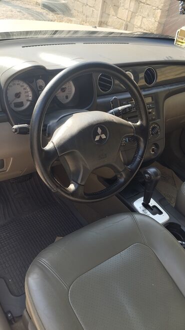 Mitsubishi: Mitsubishi Outlander: 2.4 l | 2006 il 394000 km Krossover — 10