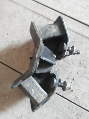 Другие автозапчасти: Тайота марк 2 — 21