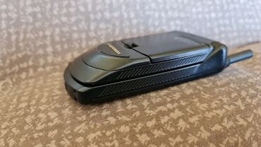 Ostali predmeti za umetnost i kolekcionarstvo: Trlefon retro, sve radi ide bez punjaca,motorola star tak — 16
