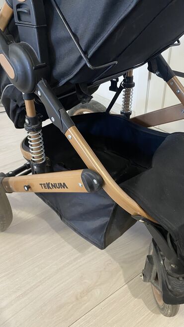 Коляски: Коляска, цвет - Черный, Б/у — 2