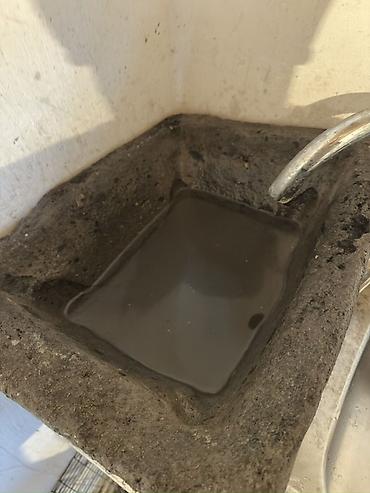 işlənmiş xalçalar: Təbii daşdan yonulmuş kvadrat formalı yuyunma/lavabo hövzəsi - — 6