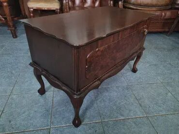 Stilske komode: Komoda u odlicnom stanju. Duzina 90 cm Dubina 48cm Visiva 58 cm na lalafo.rs — 7 Stilske komode: Komoda u odlicnom stanju. Duzina 90 cm Dubina 48cm Visiva 58 cm — 7