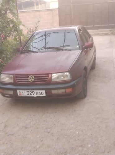 авто в рассрочку без банка без первоначального взноса в бишкеке: Volkswagen Vento: 1994 г., 1.8 л, Механика, Бензин, Седан