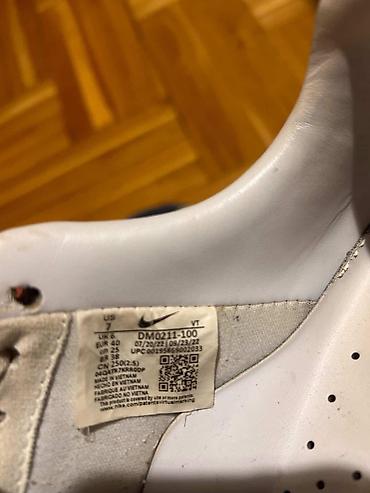 hermes papuce: Na prodaju ženske patike Nike air Force, patike su očuvane — 2