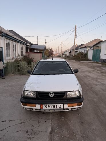 привозные двигатели в бишкеке для пассат б3: Volkswagen Vento: 1995 г., 1.8 л, Механика, Бензин, Седан