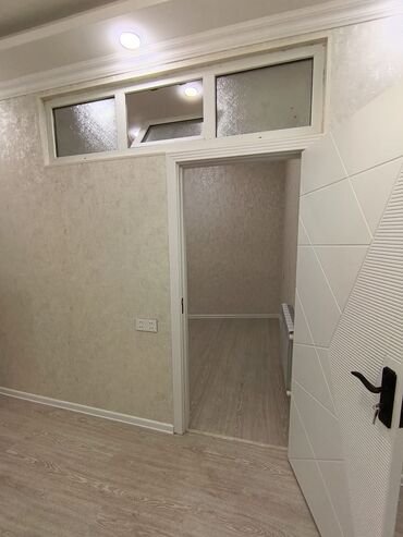 Köhnə tikili: Bakı, 2 otaqlı, Köhnə tikili, m. Sahil, 30 kv. m — 8