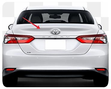 Крышка багажника Toyota, 2020 г., Б/у, Оригинал at lalafo.kg Крышка багажника Toyota, 2020 г., Б/у, Оригинал