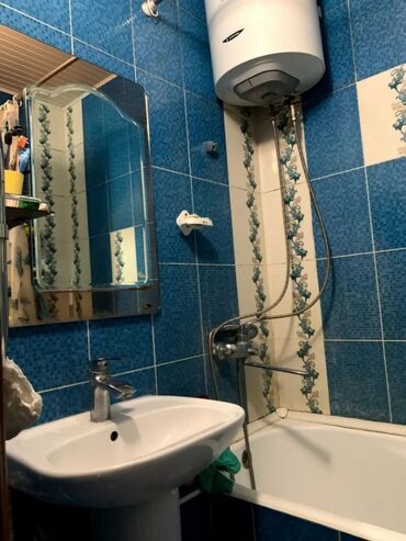 центральная мечеть: 3 бөлмө, 88 кв. м, 105-серия, 1 кабат, Косметикалык ремонт
