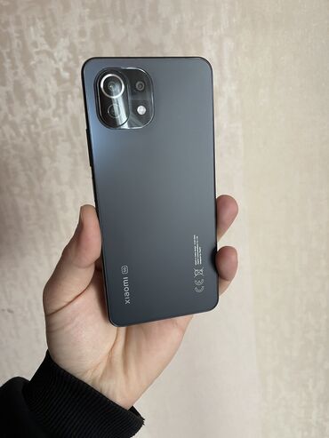 Мобильные телефоны и аксессуары: Xiaomi Mi 11 Lite, 128 ГБ, цвет - Серый, 
 Отпечаток пальца, Face ID