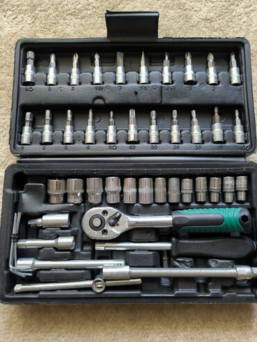 резиновая палка: Набор инструментов 46 PCS SOCKET SET (1/4") Комплектация (по