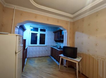 Uzunmüddətli kirayə mənzillər: Mənzil kirayə verilir. 9-cu mikrorayonda 157 №-li məktəbin yanı85-in -da lalafo.az — 10 Uzunmüddətli kirayə mənzillər: Mənzil kirayə verilir. 9-cu mikrorayonda 157 №-li məktəbin yanı85-in — 10