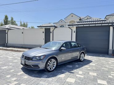 Volkswagen: Volkswagen Passat: 2019 г., 2 л, Автомат, Бензин, Седан