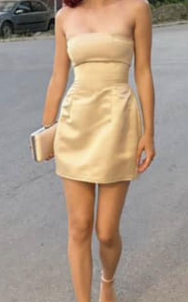 massimo dutti baletanke: Nova Haljina M velciina.Satenska mini haljina bez bretela u — 1