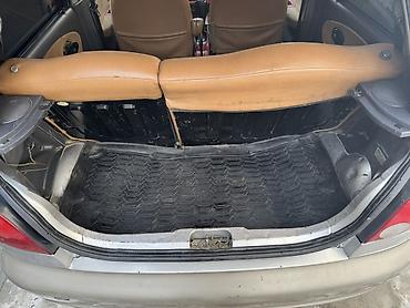 Другие автомобили: Компактный городской хэтчбек серебристого цвета. Характеристики и — 8