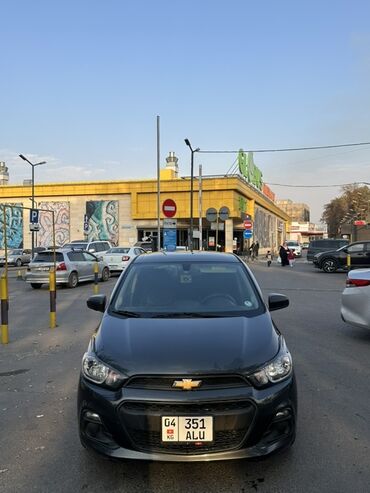 уаз 5 местный: Chevrolet Spark: 2016 г., 1 л, Автомат, Бензин, Хетчбек