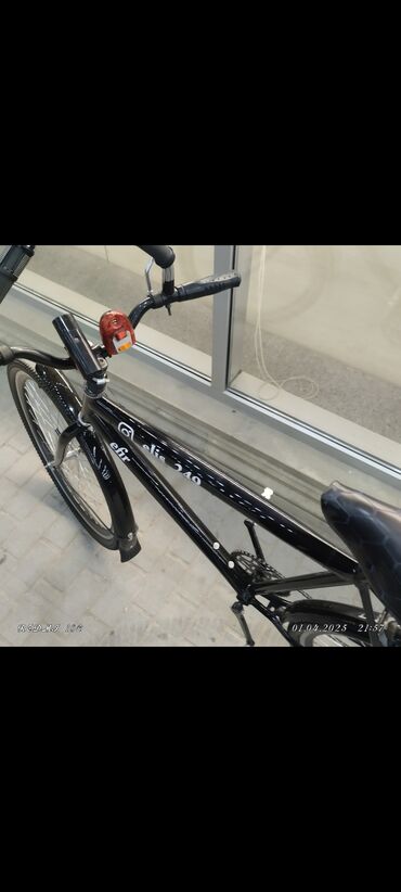 Şəhər velosipedləri: Şəhər tipli velosiped – tək sürətli, klassik dizayn. Xüsusiyyətlər: - — 11