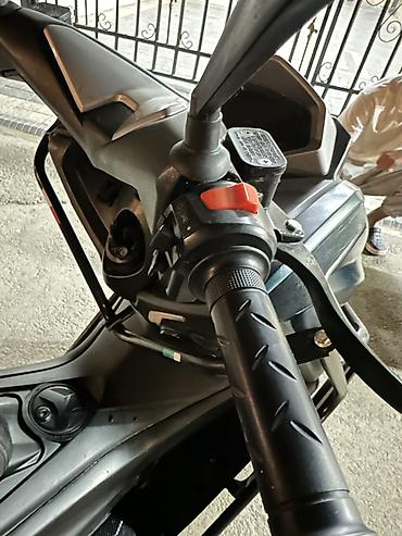 Скутеры: Продаётся NMAX Пробег: 8500 км Документы: китайские Скутер в хорошем — 11