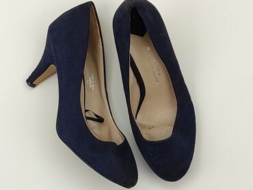 rebok t shirty damskie: Flat shoes for women, 37, condition - Fair