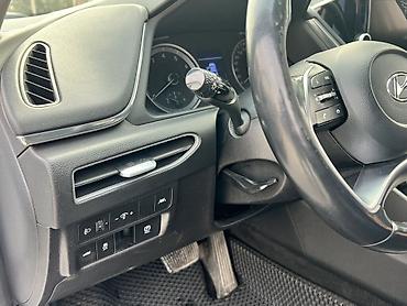 hundai sonata: Hyundai Sonata: 2021 г., 2 л, Автомат, Газ, Седан — 9