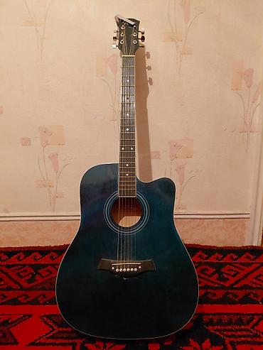 epiphone: Электроакустическая гитара формата Dreadnought с вырезом (cutaway) — 2