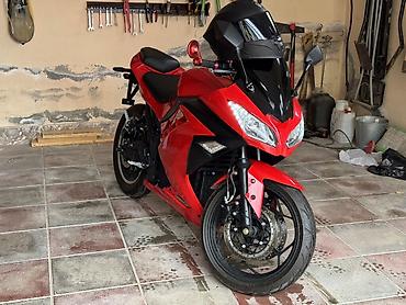 e60 guzgu: Idman üslublu yol motosikleti - Korpus: tam qapaqlı sport dizayn — 10