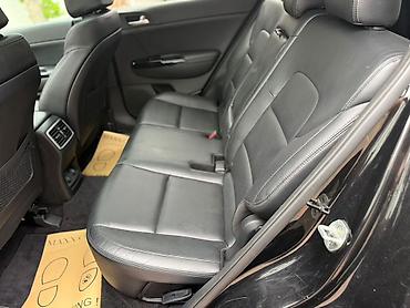 bmw e 39: Kia Sportage: 2 l | 2017 il Krossover — 9