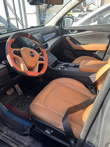 geely geometry c: Weltmeister W6, 2022 г., 96000 км, В наличии — 4