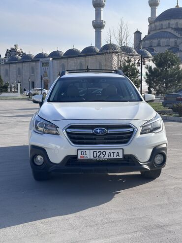 Subaru: Subaru Outback: 2017 г., 2.5 л, Типтроник, Бензин, Универсал