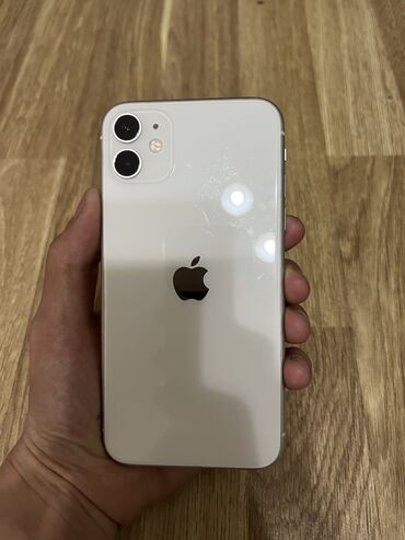 Apple iPhone: IPhone 11, Б/у, 128 ГБ, Белый, Защитное стекло, Чехол, 100 %