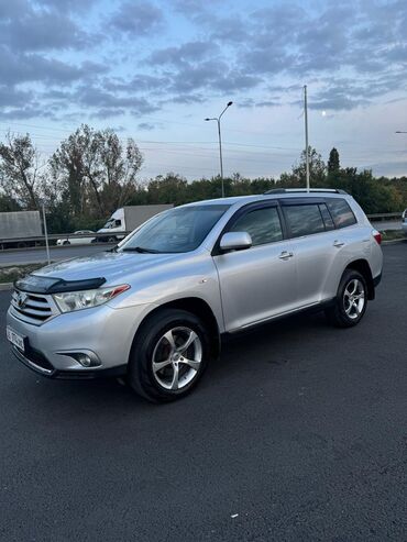 авто телега: Toyota Highlander: 2010 г., 3.5 л, Автомат, Бензин, Жол тандабас