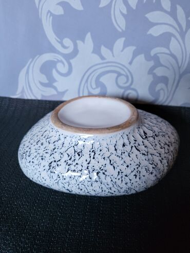 Vaze i saksije: Bоја - Bela, Novo — 9