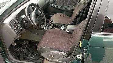 Транспорт: Toyota Avensis: 1997 г., 1.8 л, Механика, Газ, Лифтбек — 8