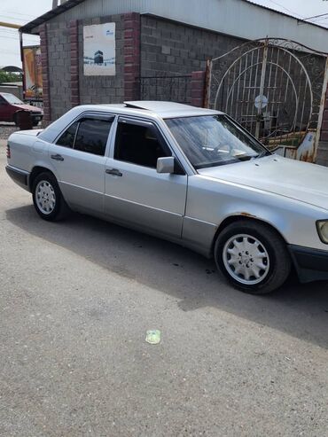 шины на gx: Mercedes-Benz E-Class: 1993 г., 2.2 л, Автомат, Бензин, Седан