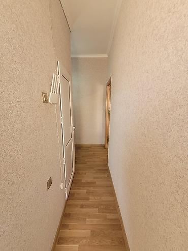 Mənzillər: Bakı, 1 otaqlı, Köhnə tikili, m. Həzi Aslanov, 42 kv. m — 1