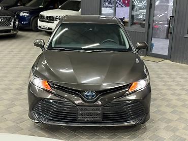 bid e5: Toyota Camry: 2019 г., 0.5 л, Автомат, Гибрид — 2