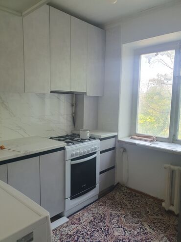 токмок дом квартира: СРОЧНО СРОЧНО продаётся Суеркулова Абая 3комн.квартира на 3 этаже