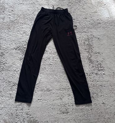 Спортивные костюмы: Мужской спортивный костюм, L (EU 40), Under Armour, Новый, цвет - Черный, Самовывоз