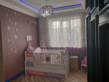 Uzunmüddətli kirayə mənzillər: 8 noyabr metrosuna yaxin tibb universitetinə yaxin 20 mertebeli — 6