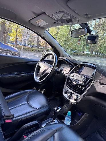 shevrolet lacetti: Chevrolet Spark: 2016 г., 1 л, Автомат, Бензин, Хэтчбэк — 5