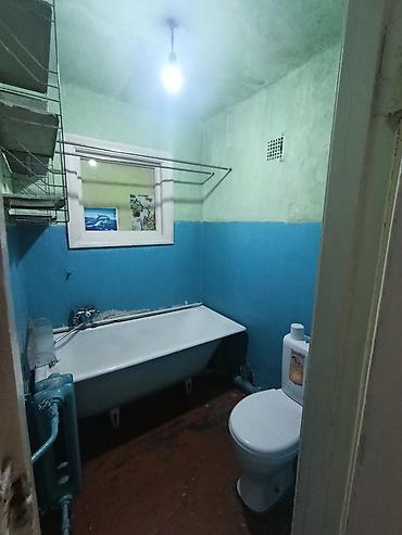 меняю на кв: 1 комната, 30 м², Индивидуалка, 2 этаж, Старый ремонт — 5