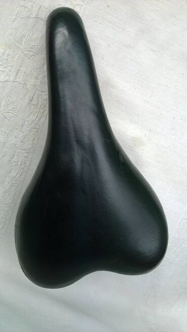 Bicikl sediste sport 27 cm sa puzem, 1 manje ostecenje