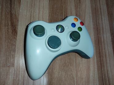 xbox 360 microsoft: Controller джойстик.
Xbox 360 оригинальные 2500 сом